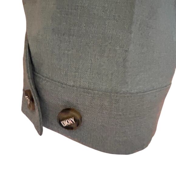 DKNY Women’s Pleated Belted Pants Trousers Ankle Size 10 Gray Career Preppy - Picture 8 of 11